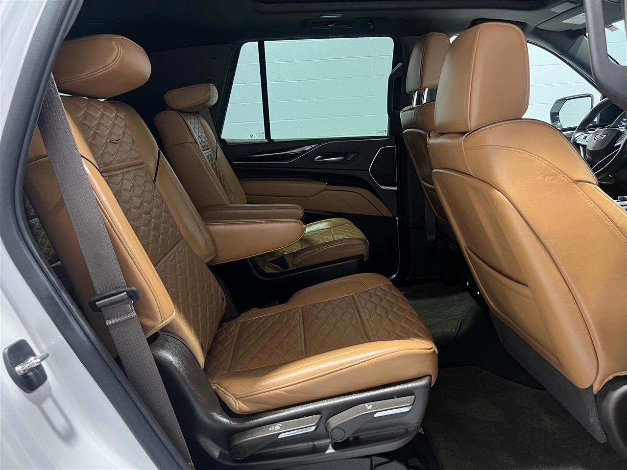 Cadillac Escalade Premium Luxury AWD 2023