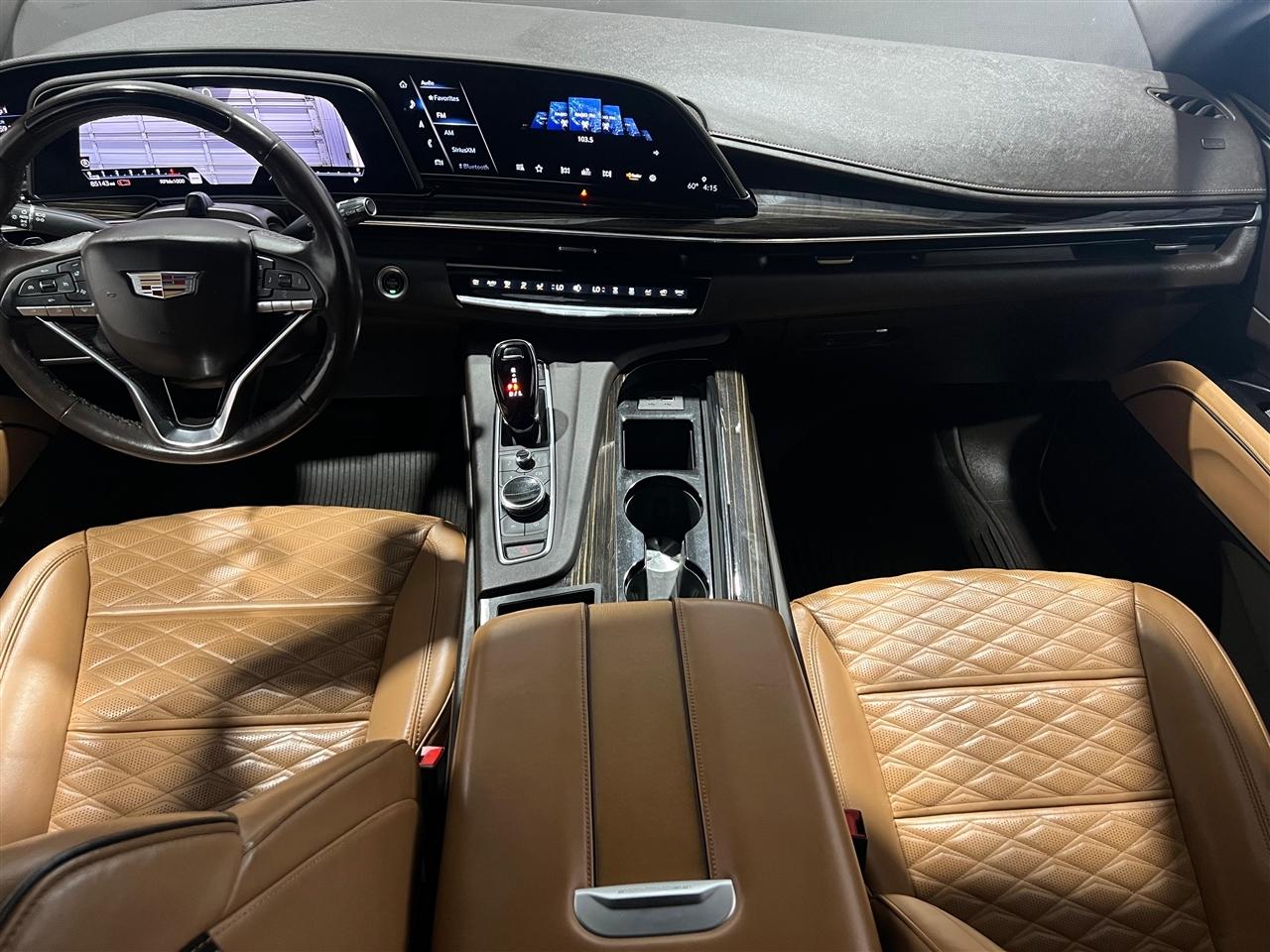 Cadillac Escalade Premium Luxury AWD 2023