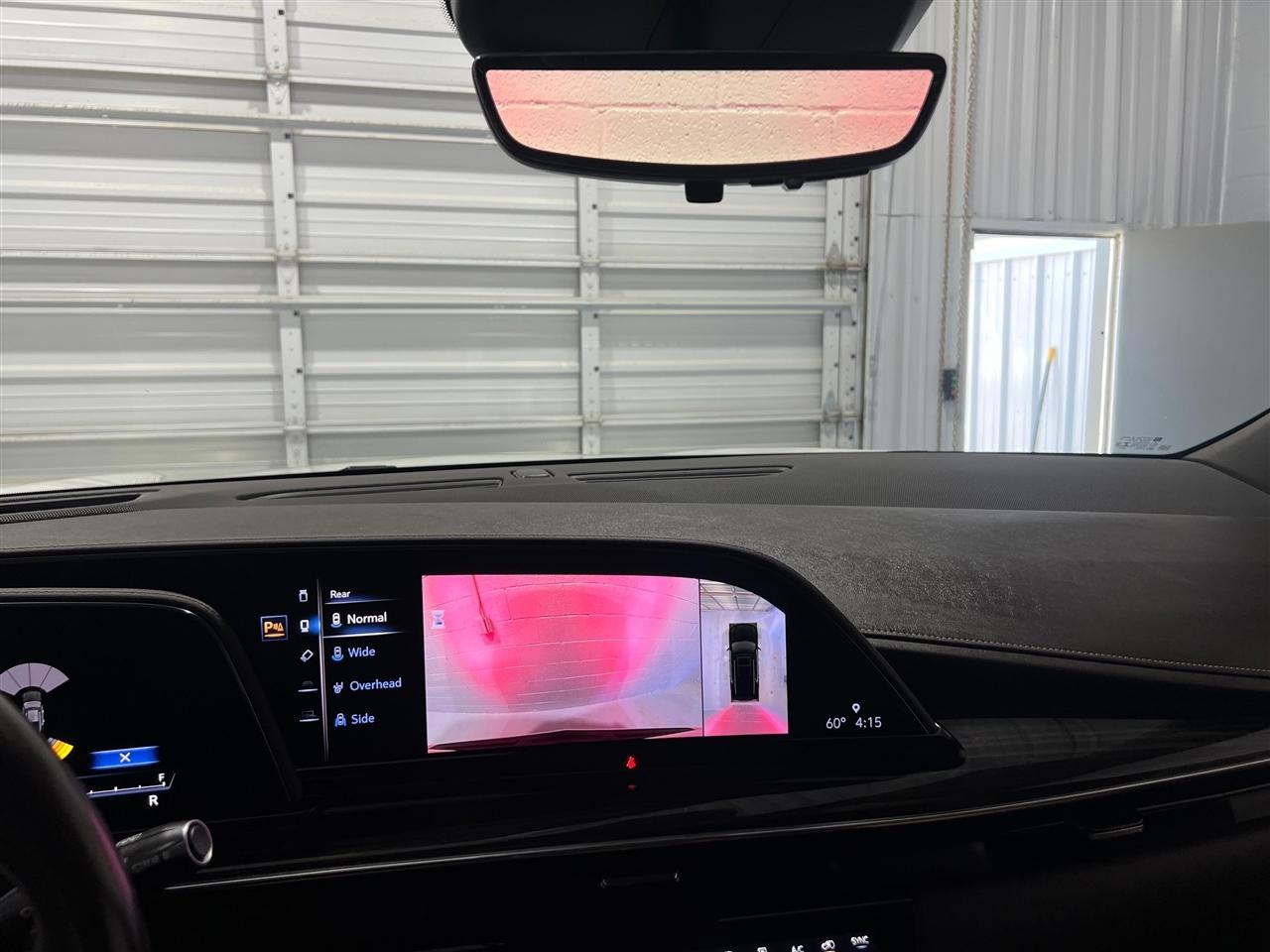 Cadillac Escalade Premium Luxury AWD 2023