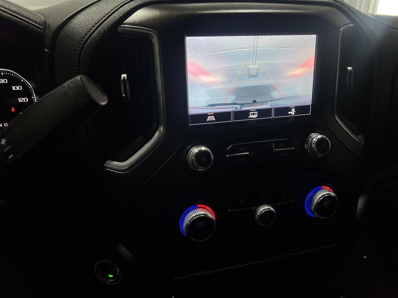 GMC Sierra 2500HD AT4 Crew Cab 4WD 2022