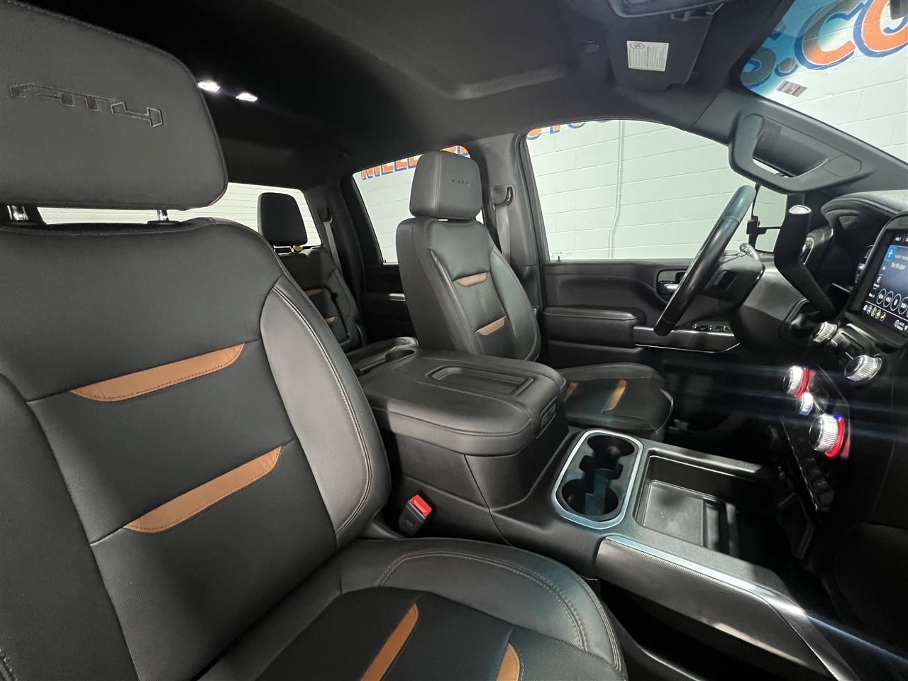 GMC Sierra 2500HD AT4 Crew Cab 4WD 2022