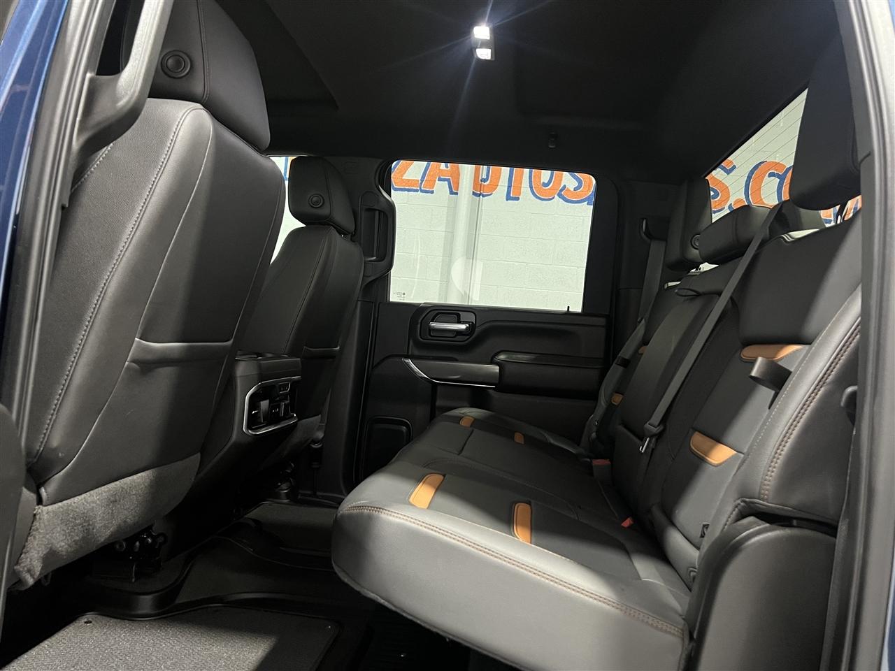 GMC Sierra 2500HD AT4 Crew Cab 4WD 2022