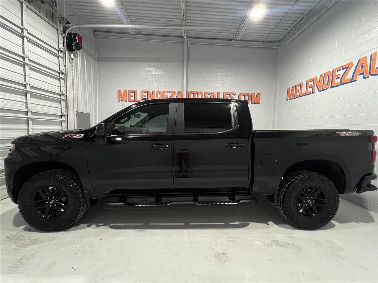 Chevrolet Silverado 1500 LT Trail Boss Crew Cab 4WD 2021