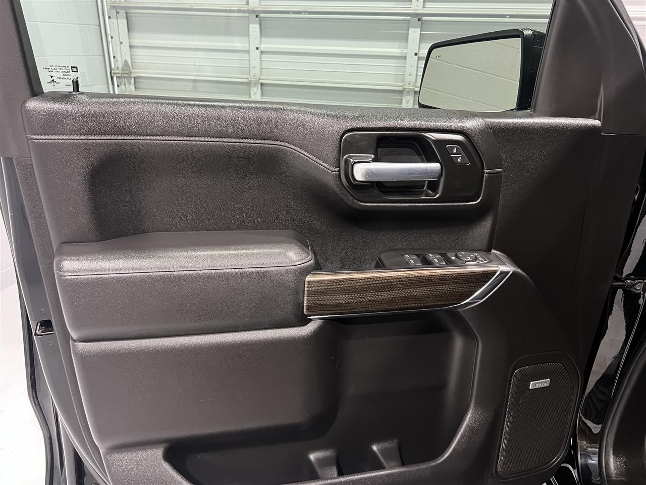 Chevrolet Silverado 1500 LT Trail Boss Crew Cab 4WD 2021