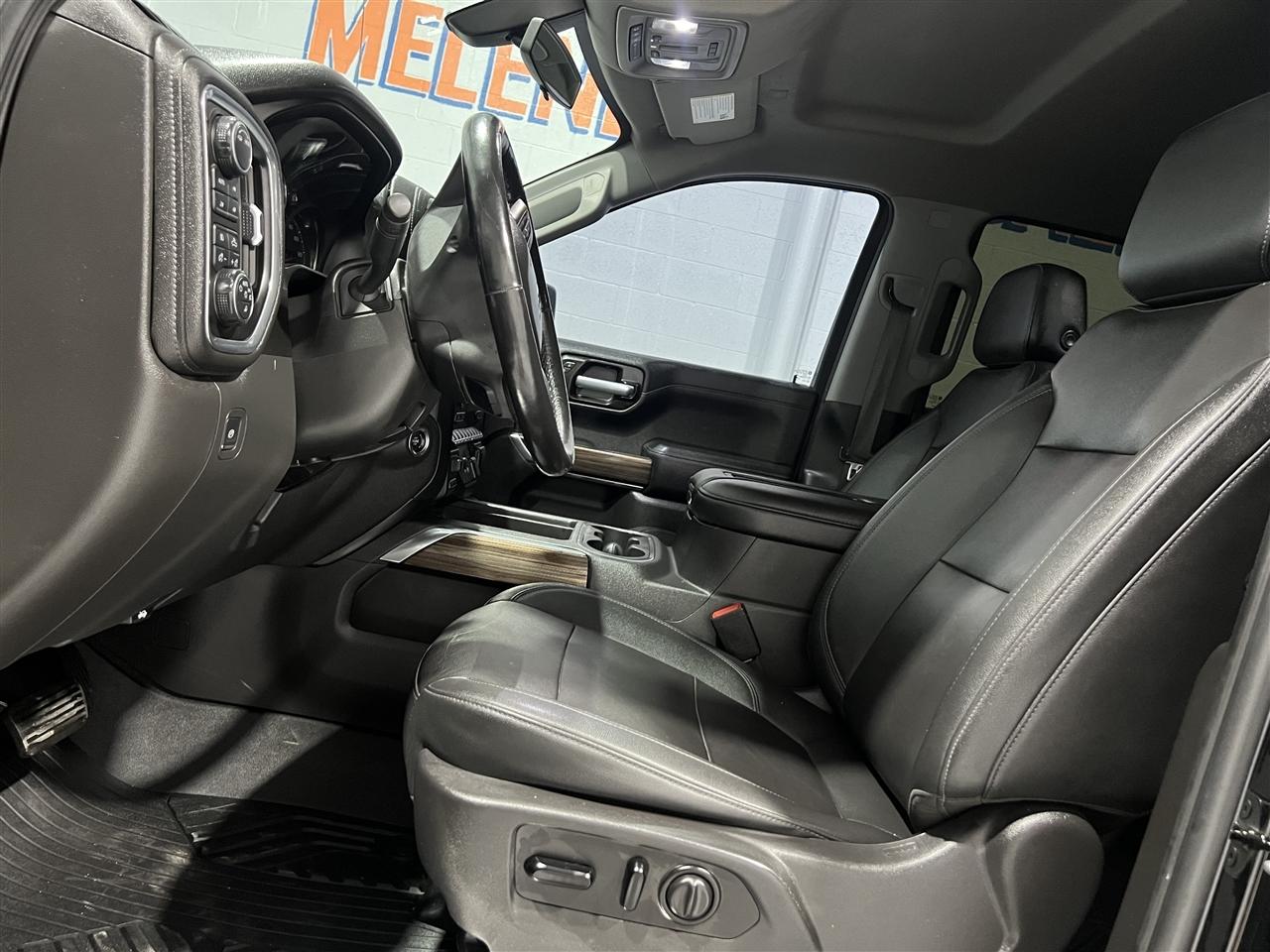 Chevrolet Silverado 1500 LT Trail Boss Crew Cab 4WD 2021