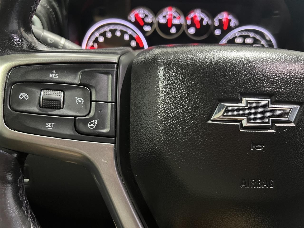 Chevrolet Silverado 1500 LT Trail Boss Crew Cab 4WD 2021