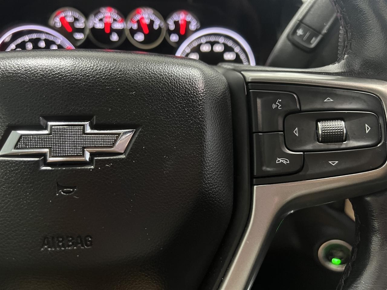 Chevrolet Silverado 1500 LT Trail Boss Crew Cab 4WD 2021