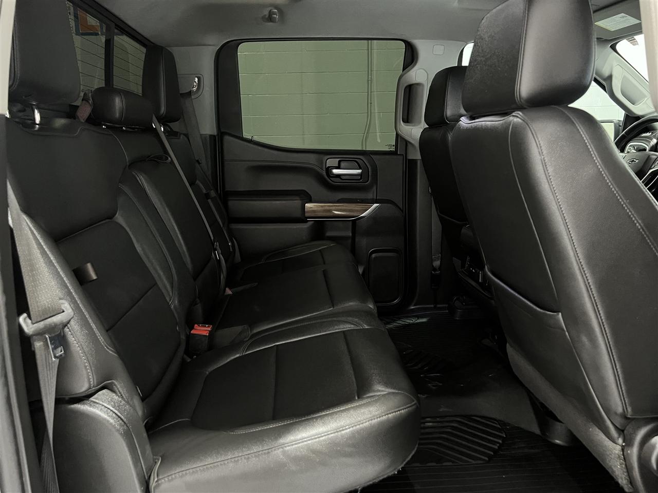 Chevrolet Silverado 1500 LT Trail Boss Crew Cab 4WD 2021