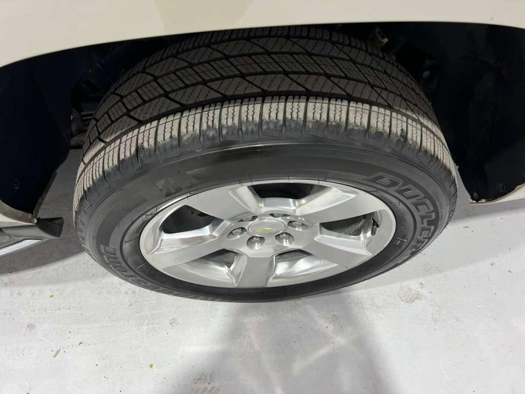 Chevrolet Suburban LTZ 2WD 2015