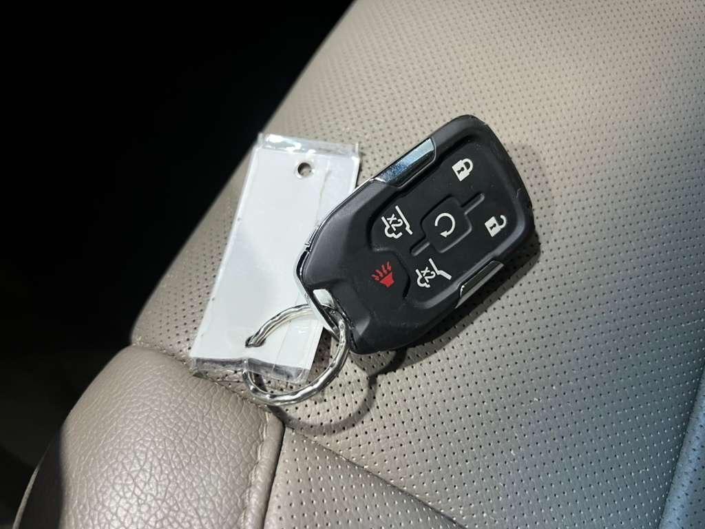 Chevrolet Suburban LTZ 2WD 2015