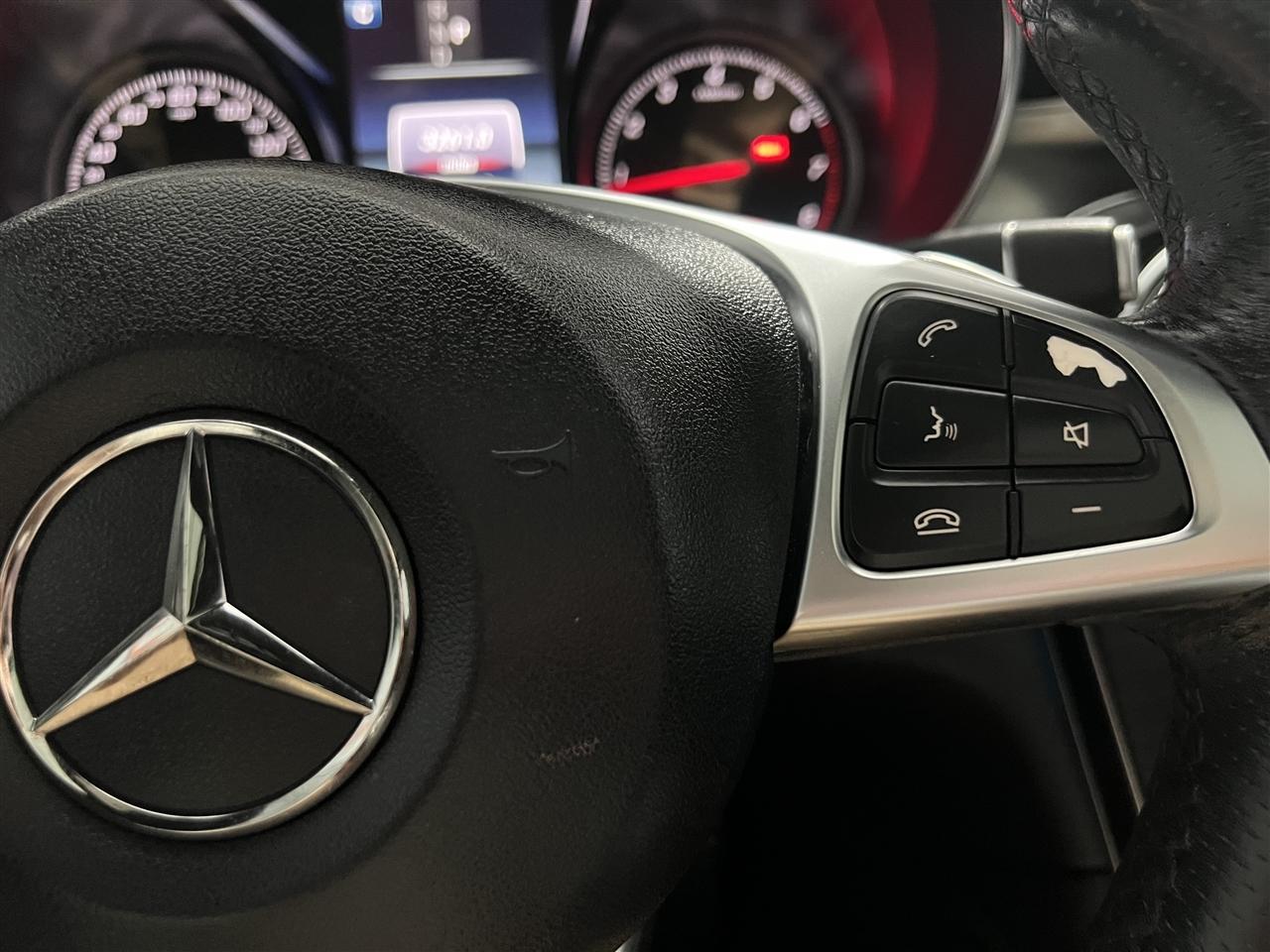 Mercedes-Benz GLC-Class GLC300 4MATIC 2019