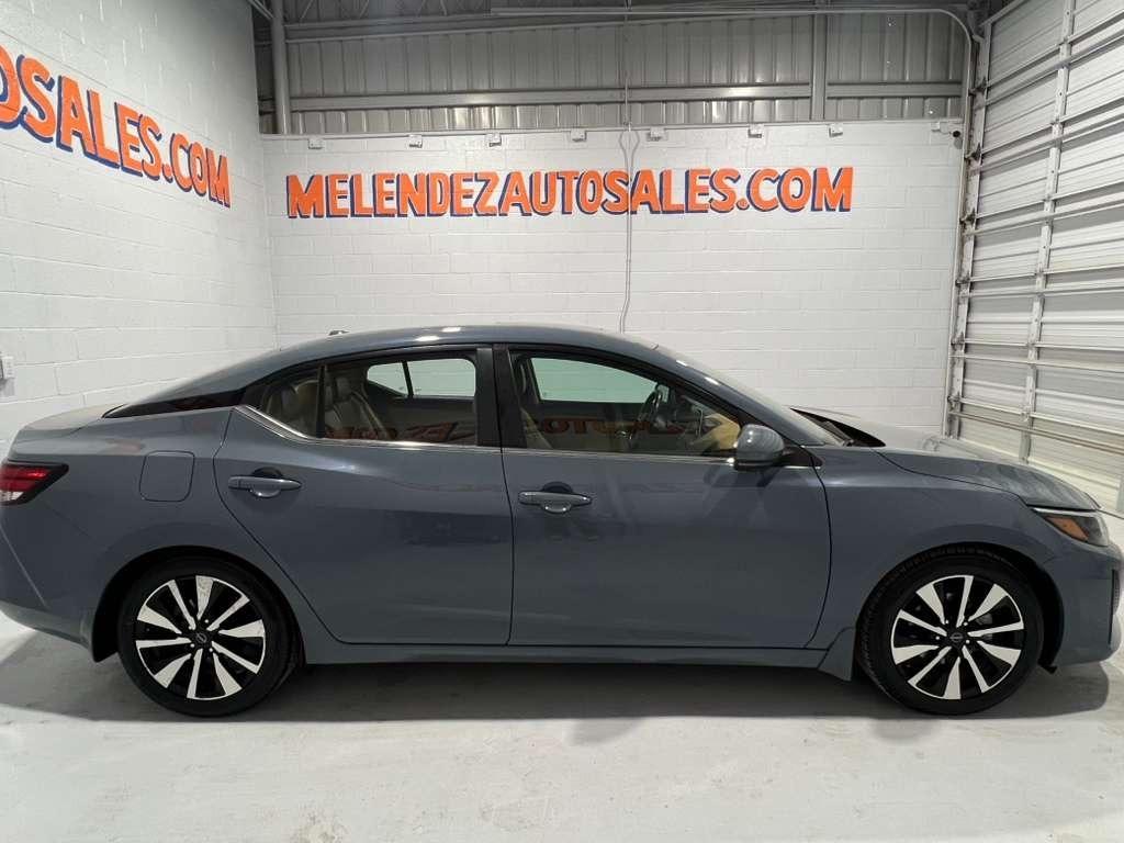 Nissan Sentra SV 2024