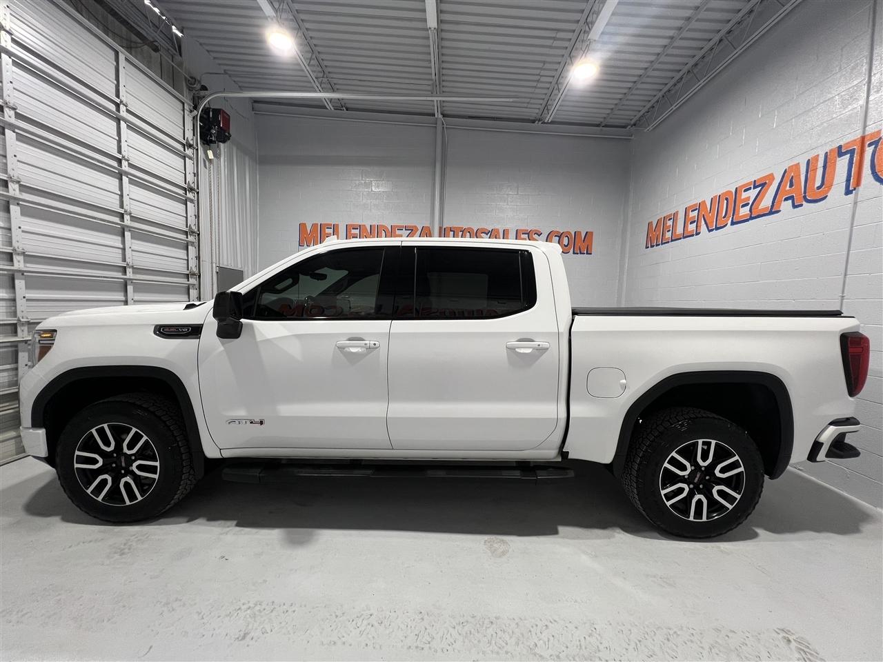 GMC Sierra 1500 AT4 Crew Cab Long Box 4WD 2020