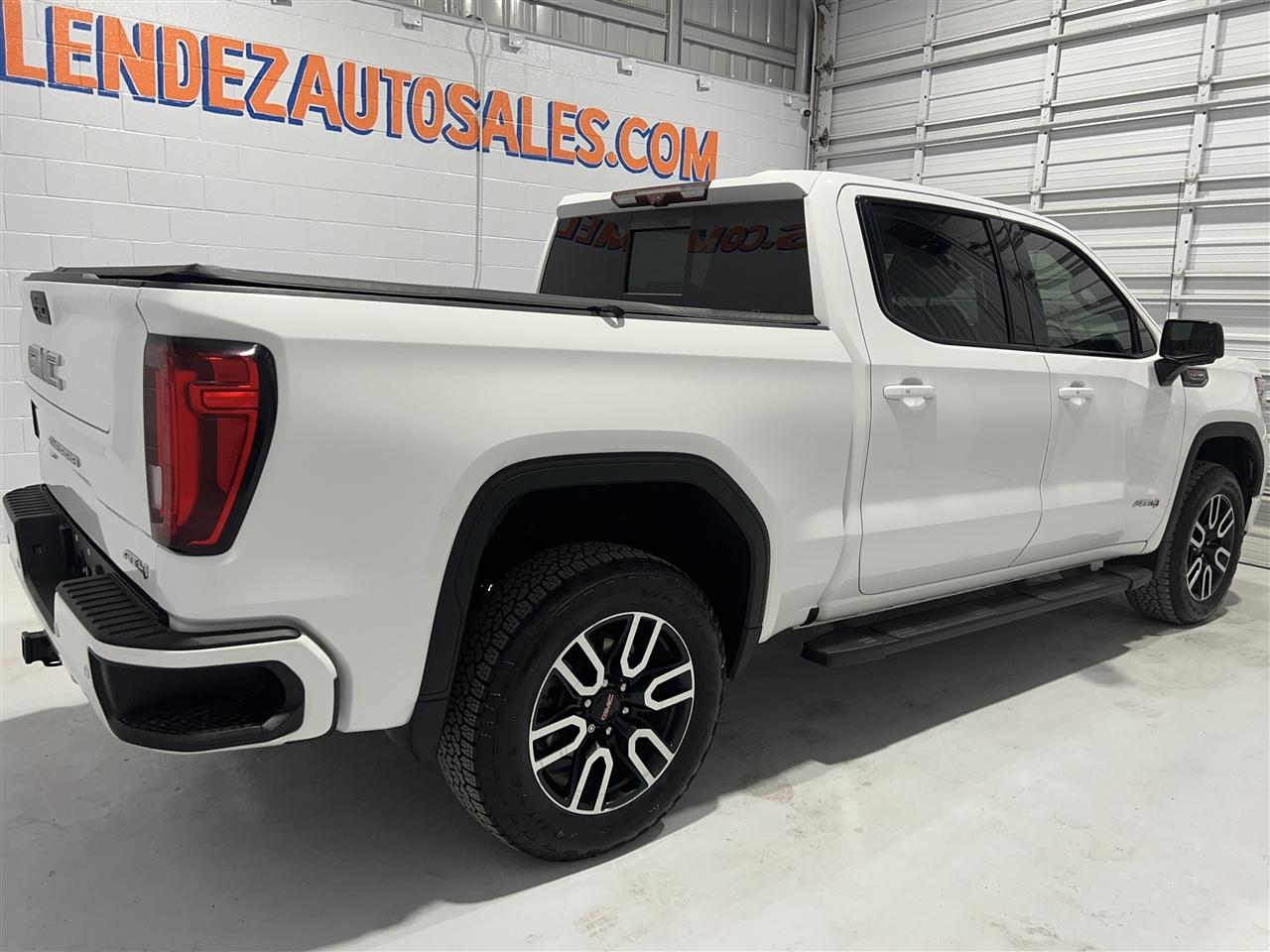 GMC Sierra 1500 AT4 Crew Cab Long Box 4WD 2020