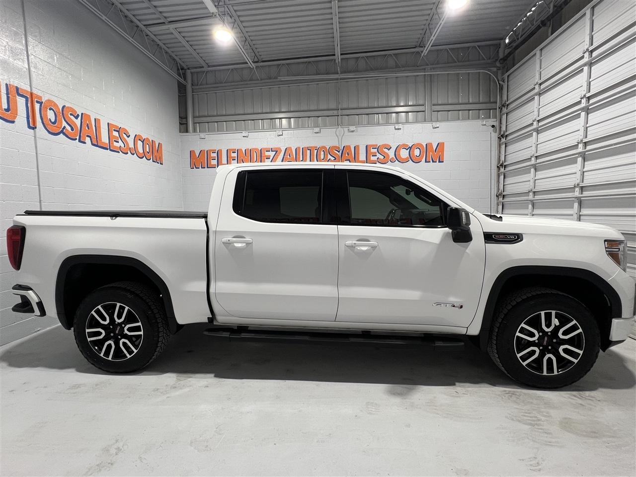 GMC Sierra 1500 AT4 Crew Cab Long Box 4WD 2020