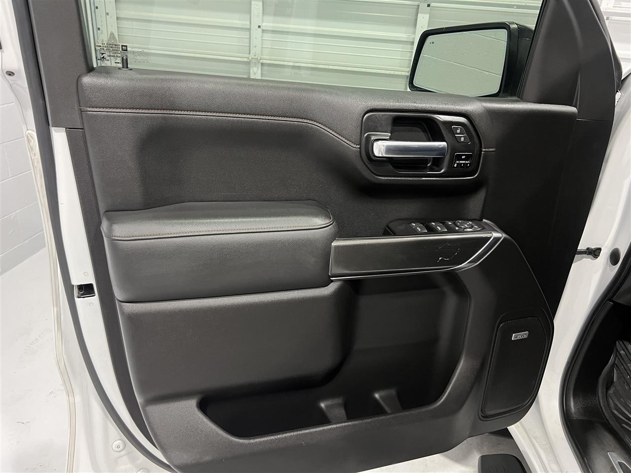 GMC Sierra 1500 AT4 Crew Cab Long Box 4WD 2020