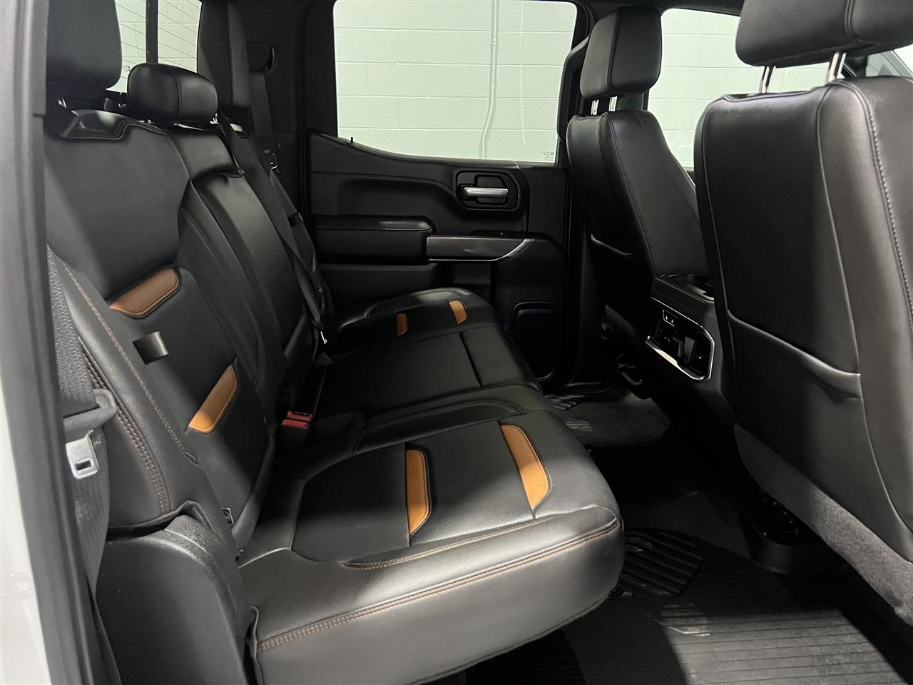 GMC Sierra 1500 AT4 Crew Cab Long Box 4WD 2020