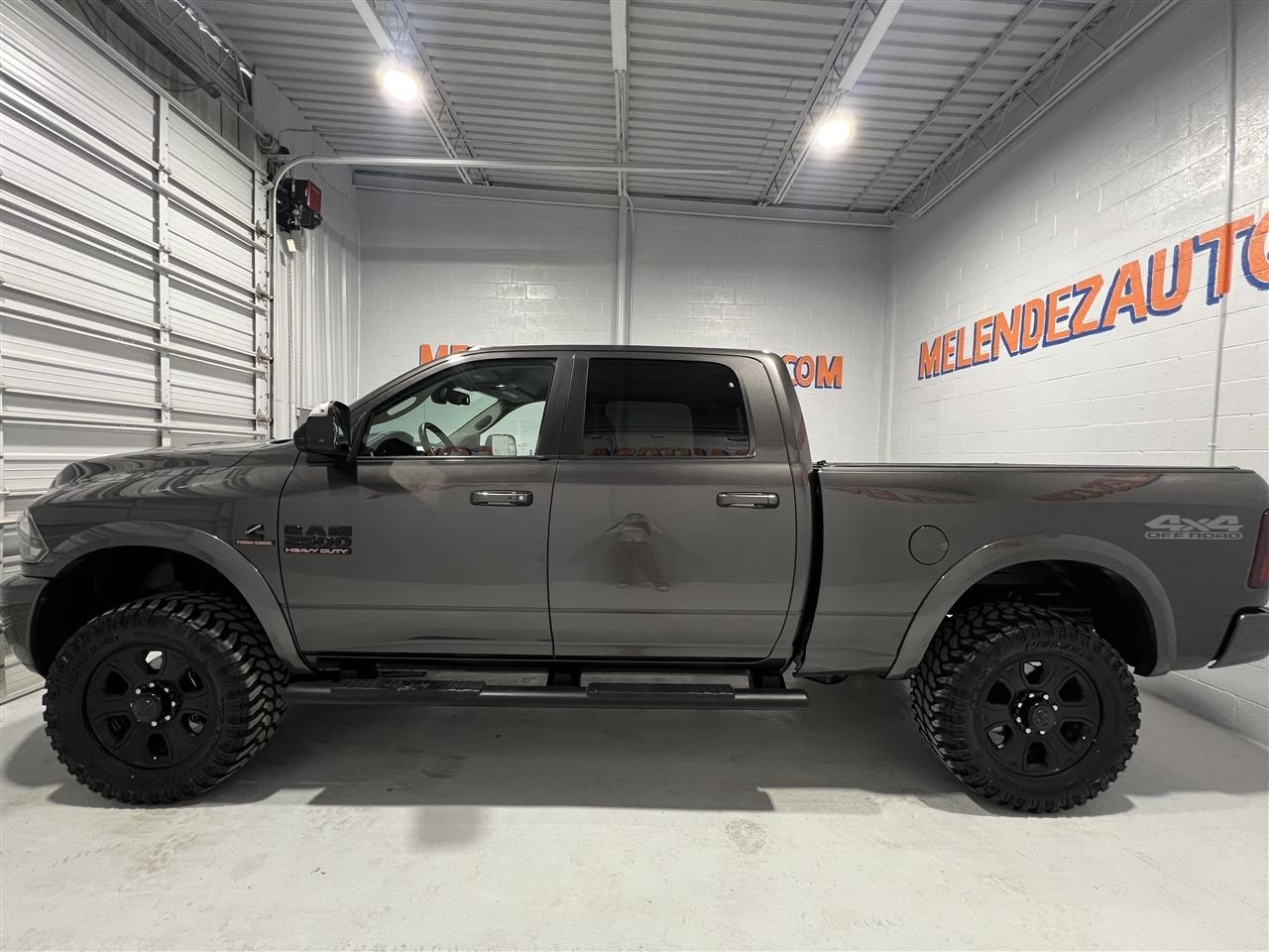 RAM 2500 Laramie Crew Cab SWB 4WD 2017