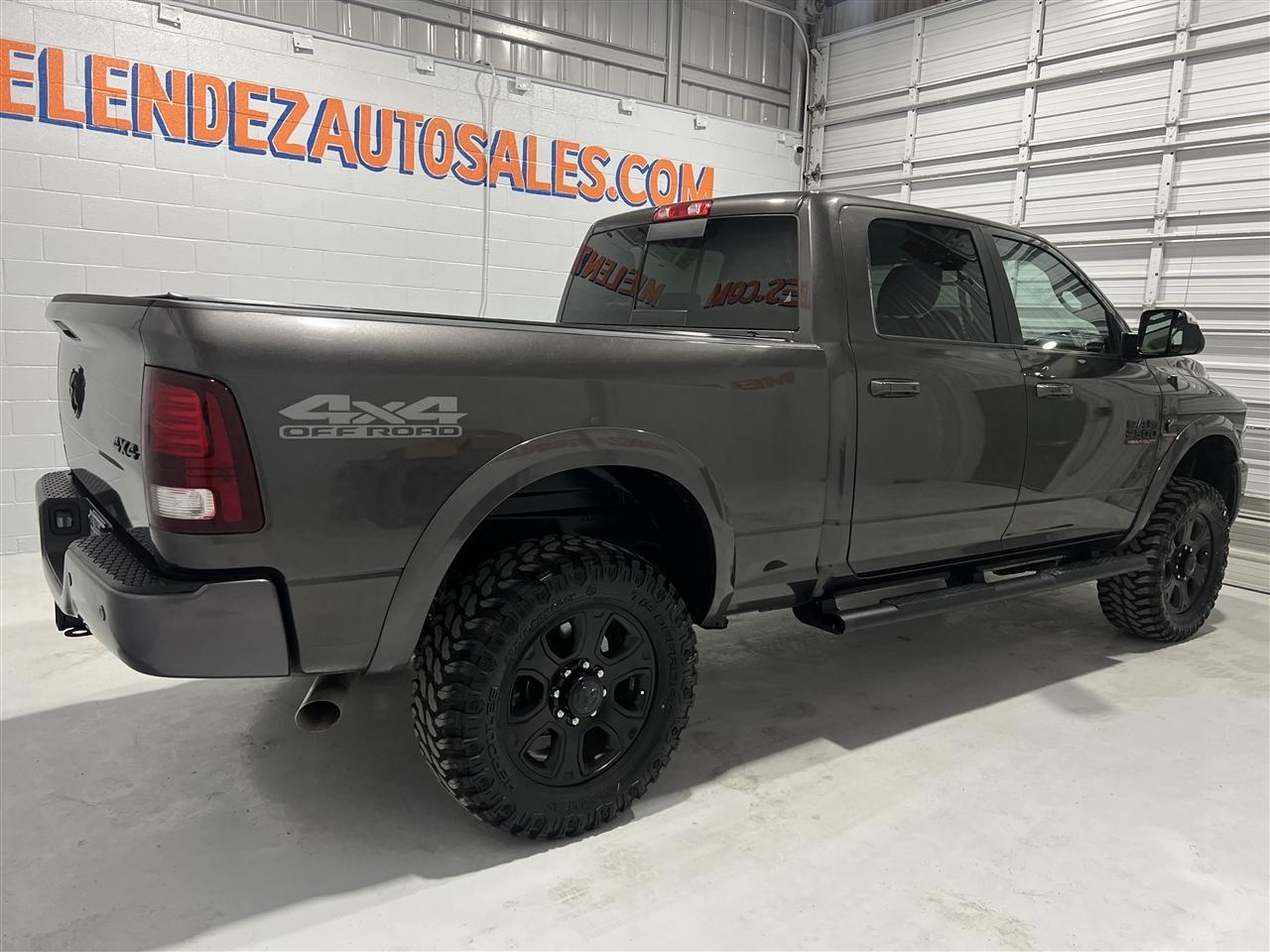 RAM 2500 Laramie Crew Cab SWB 4WD 2017