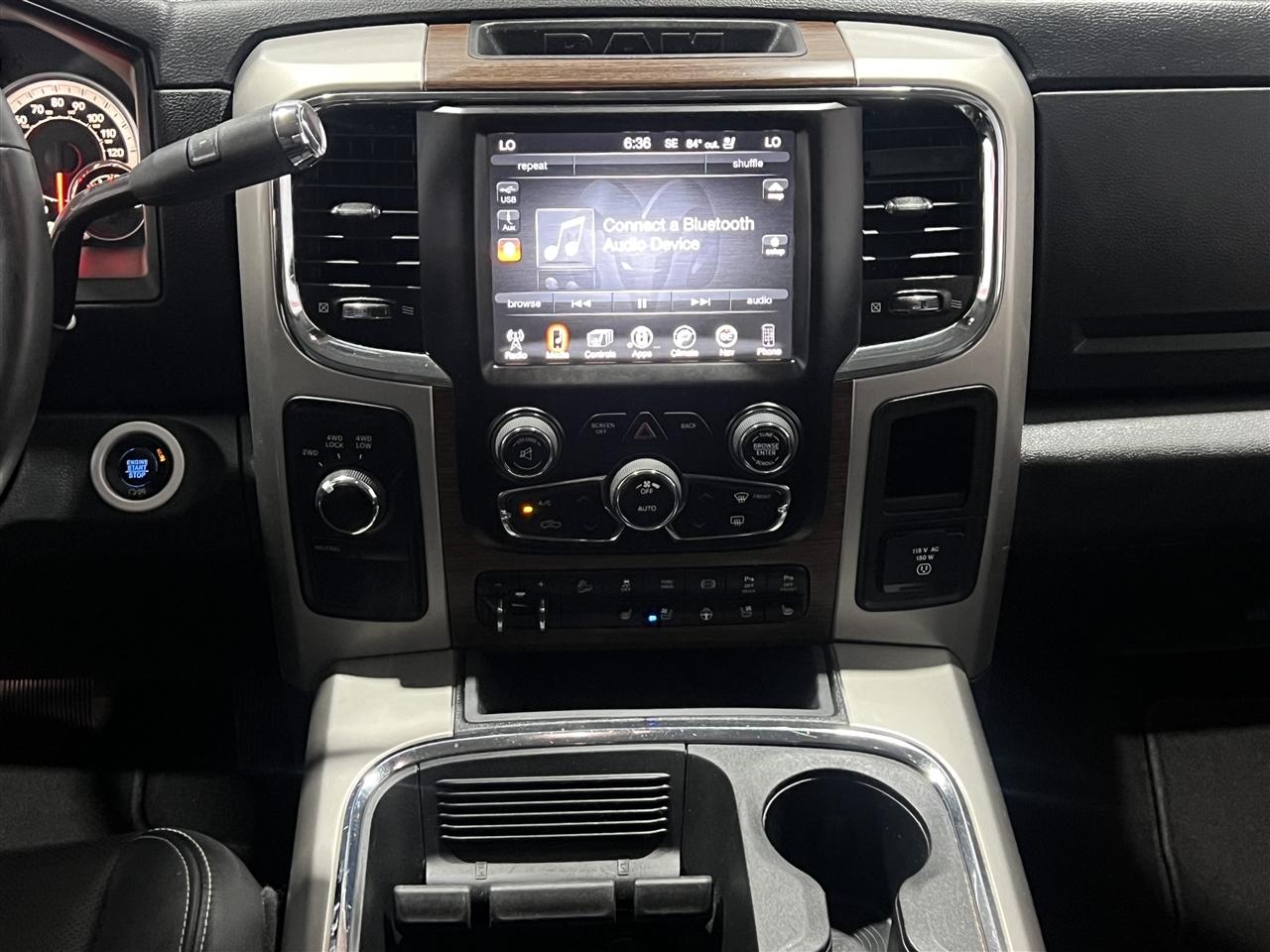 RAM 2500 Laramie Crew Cab SWB 4WD 2017