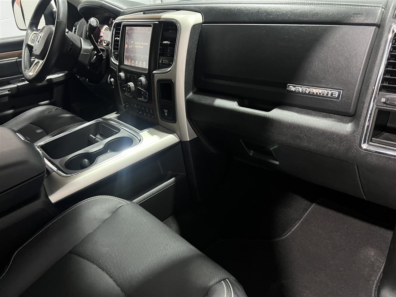 RAM 2500 Laramie Crew Cab SWB 4WD 2017