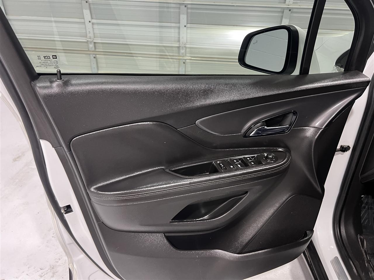 Buick Encore Essence FWD 2020