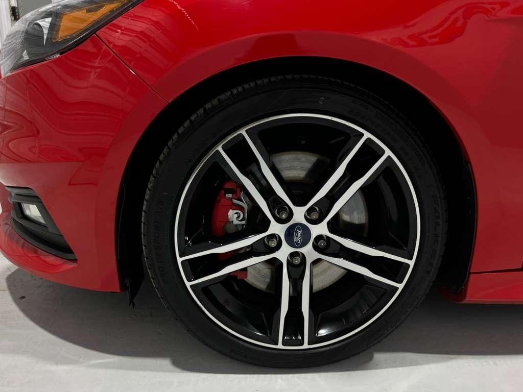 Ford Focus ST Hatch 2015