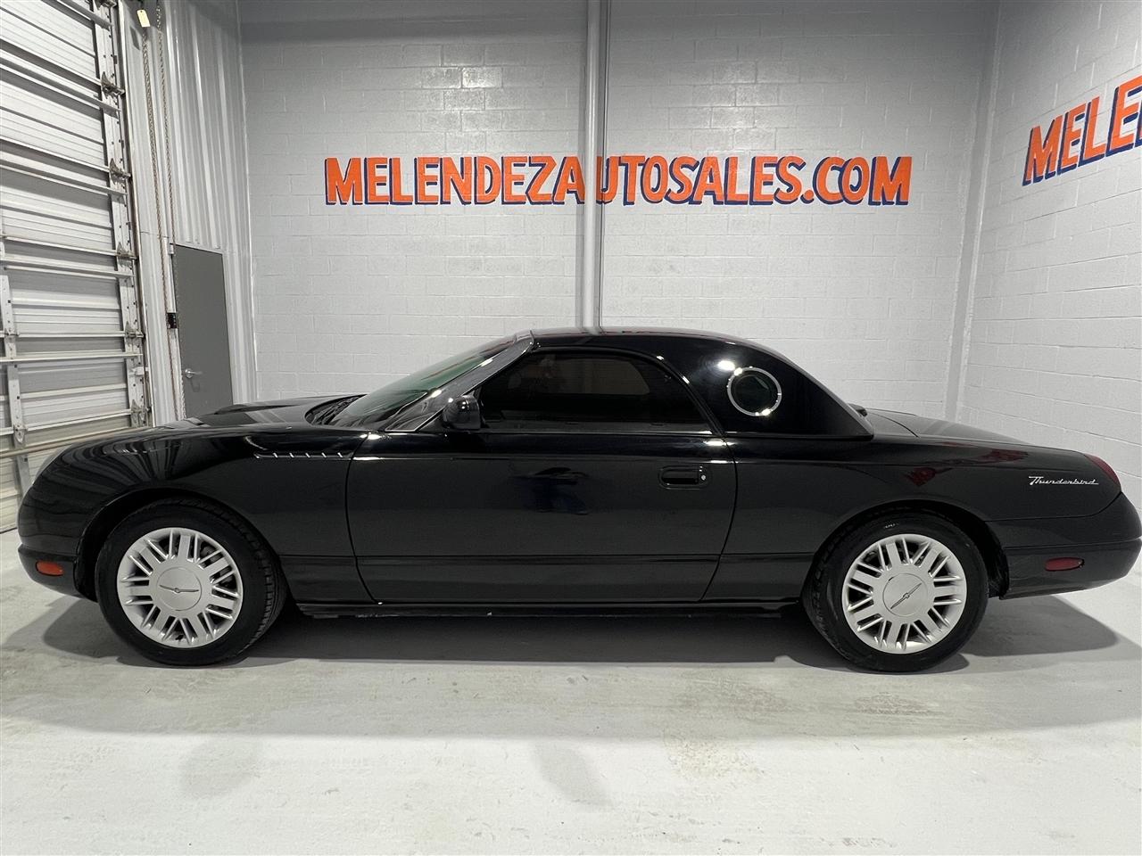 Ford Thunderbird Deluxe 2003