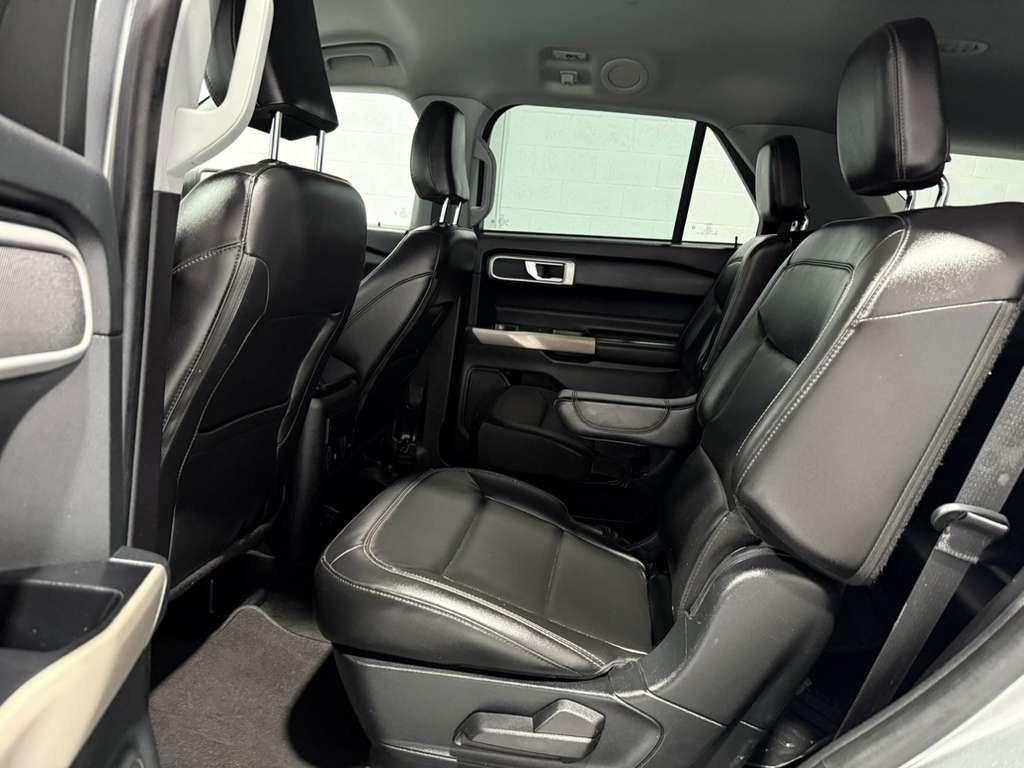 Ford Explorer XLT 2022