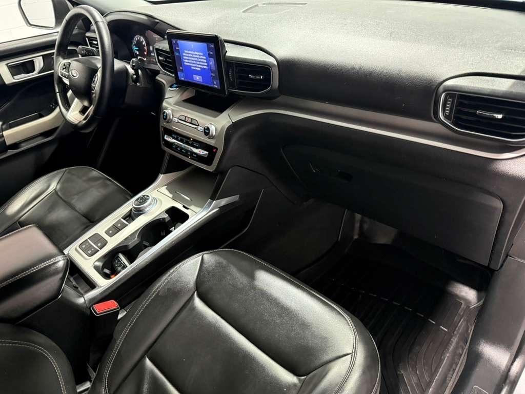 Ford Explorer XLT 2022