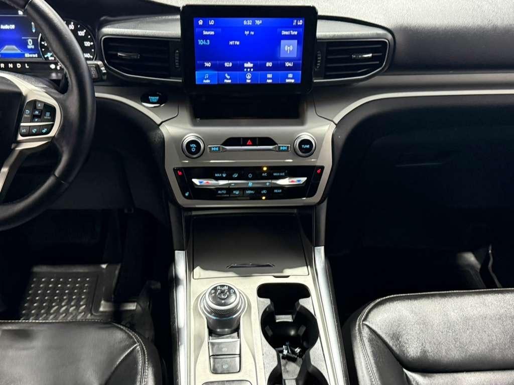 Ford Explorer XLT 2022