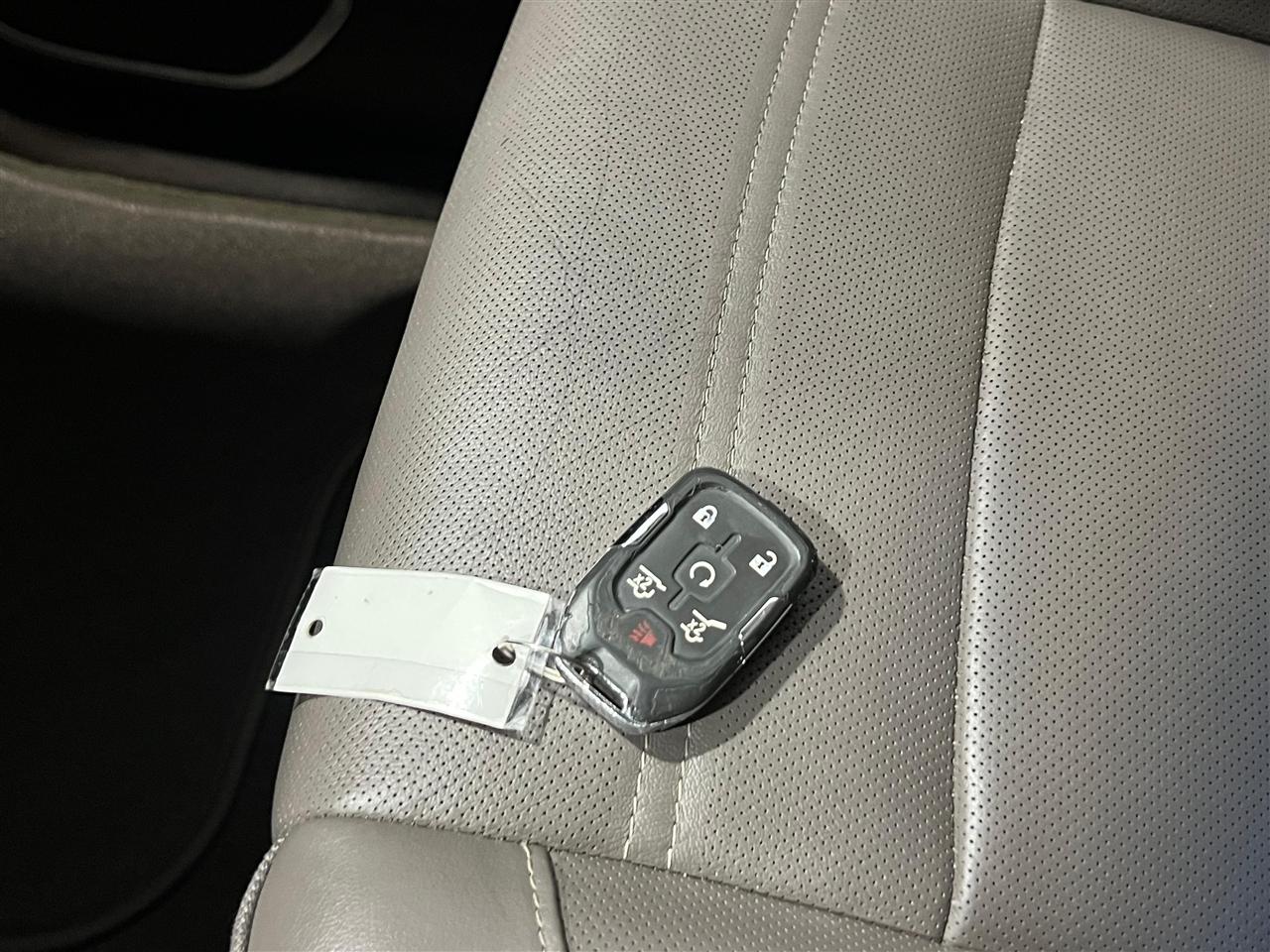 GMC Yukon Denali 2WD 2017