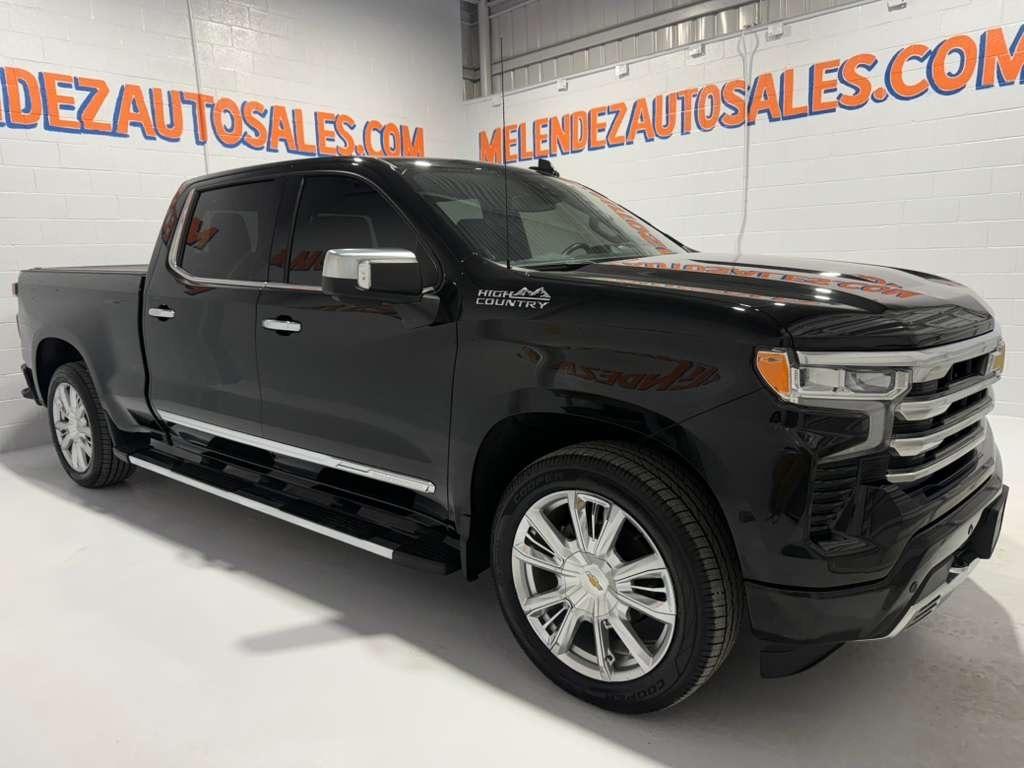 Chevrolet Silverado 1500 High Country Crew Cab 4WD 2023