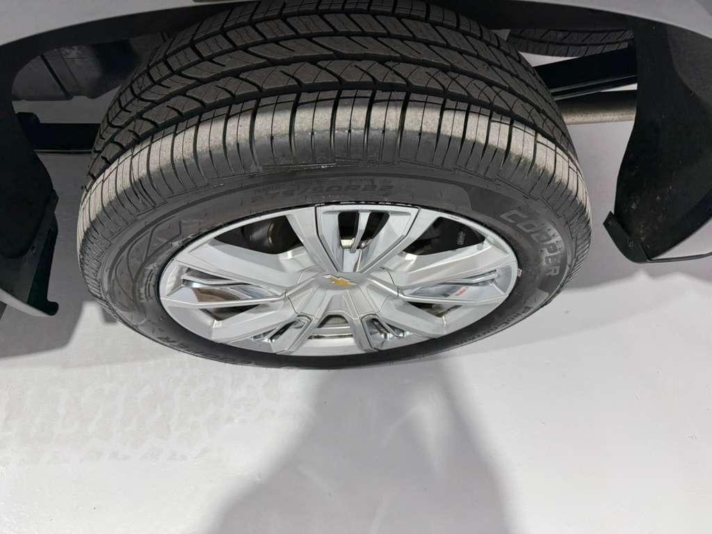 Chevrolet Silverado 1500 High Country Crew Cab 4WD 2023