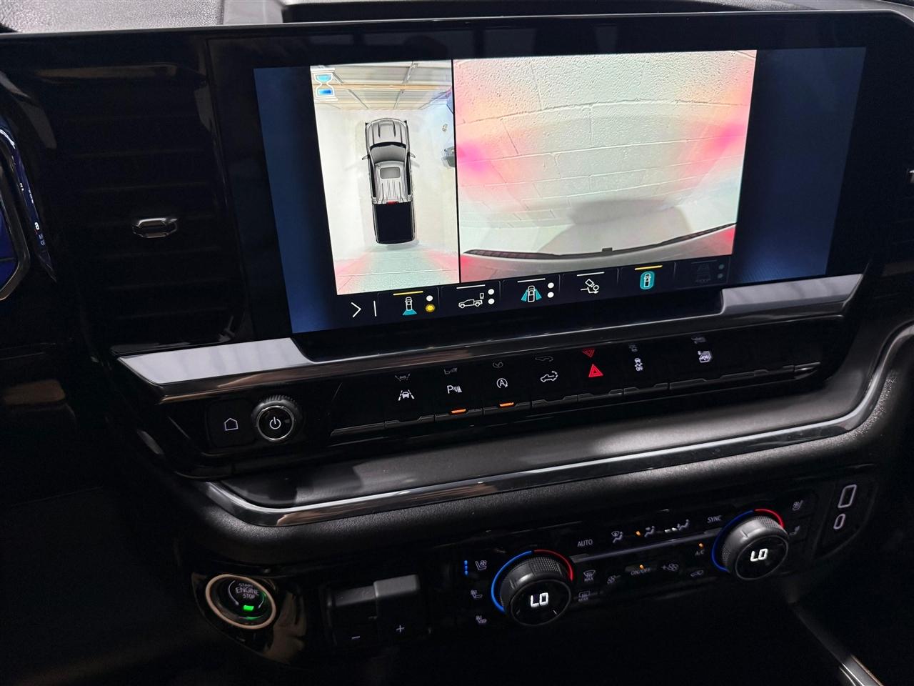 Chevrolet Silverado 1500 High Country Crew Cab 4WD 2023