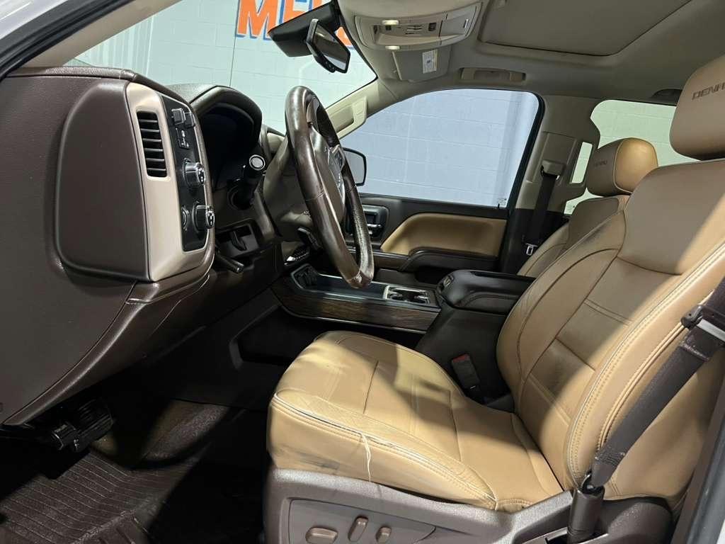 GMC Sierra 1500 Denali Crew Cab Long Box 4WD 2017