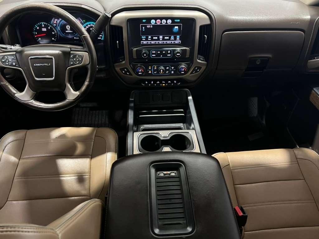 GMC Sierra 1500 Denali Crew Cab Long Box 4WD 2017