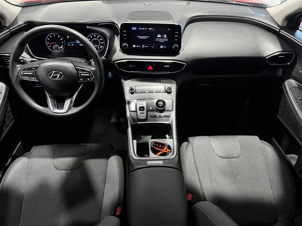 Hyundai Santa Fe SEL 2022