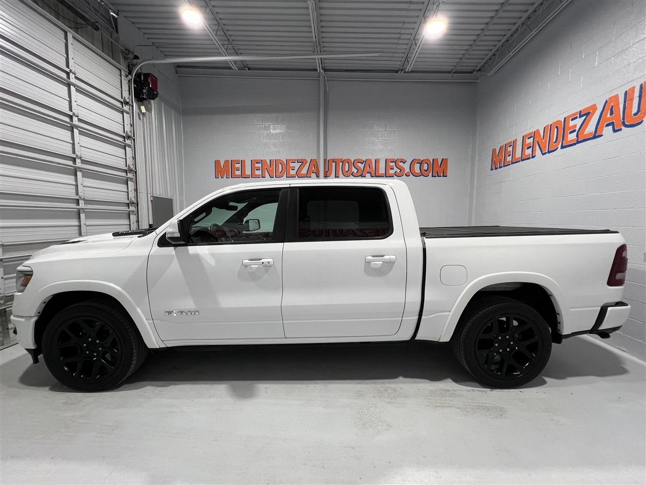 RAM 1500 Laramie Crew Cab SWB 4WD 2020