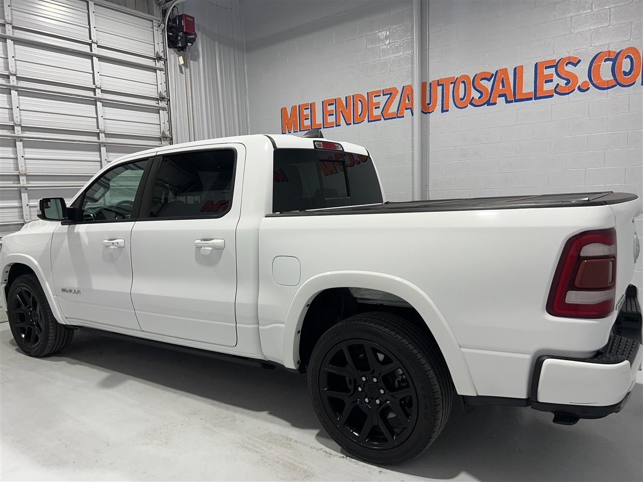 RAM 1500 Laramie Crew Cab SWB 4WD 2020