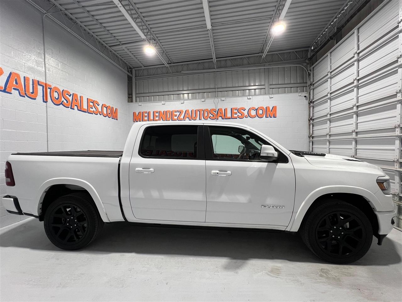 RAM 1500 Laramie Crew Cab SWB 4WD 2020