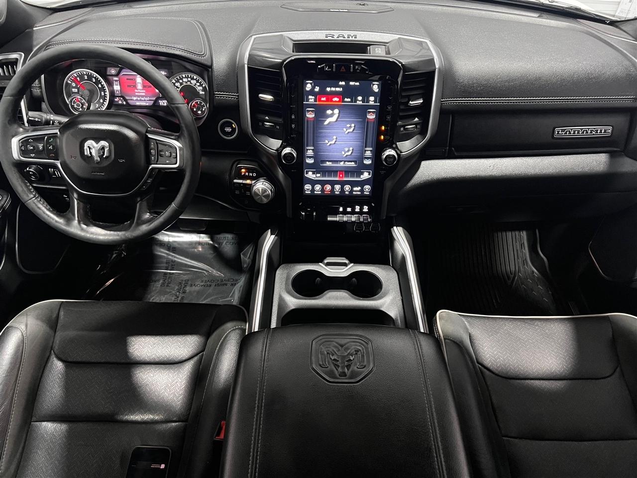 RAM 1500 Laramie Crew Cab SWB 4WD 2020