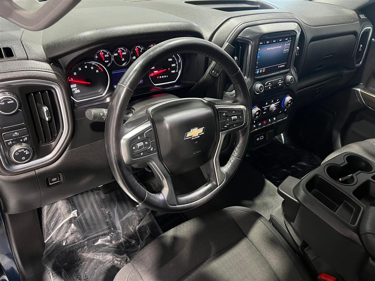 Chevrolet Silverado 1500 LT Crew Cab 2WD 2021