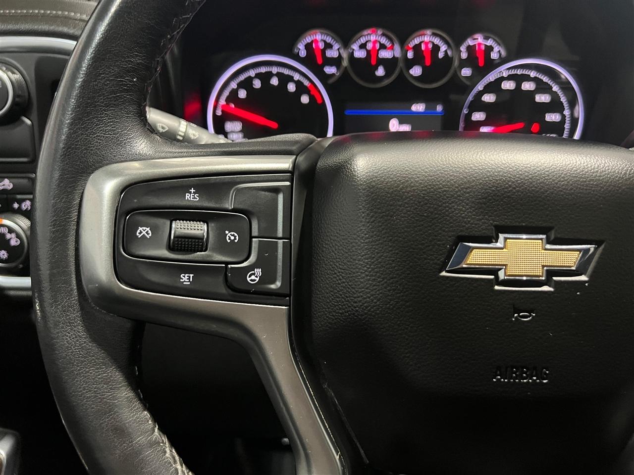 Chevrolet Silverado 1500 LT Crew Cab 2WD 2021