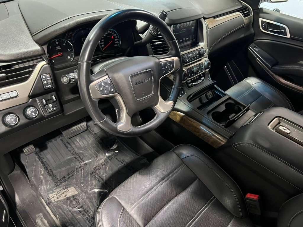 GMC Yukon Denali 4WD 2019