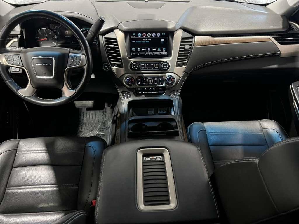 GMC Yukon Denali 4WD 2019