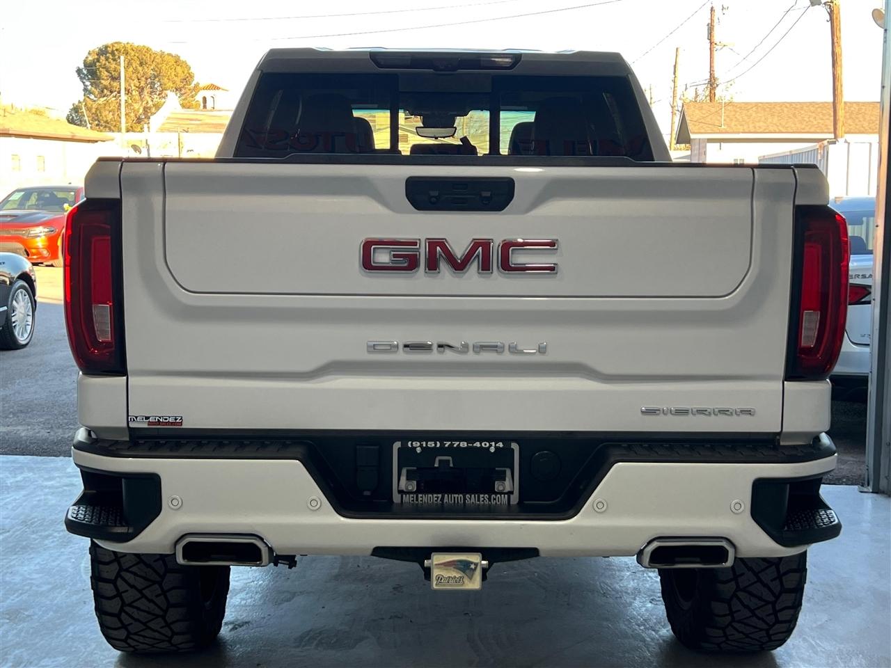 GMC Sierra 1500 Denali Crew Cab Short Box 4WD 2022