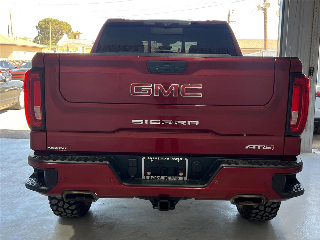 GMC Sierra 1500 AT4 Crew Cab Long Box 4WD 2020