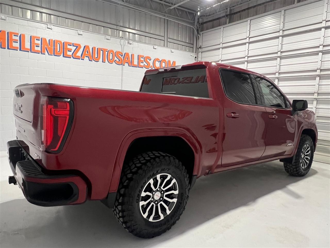 GMC Sierra 1500 AT4 Crew Cab Long Box 4WD 2020