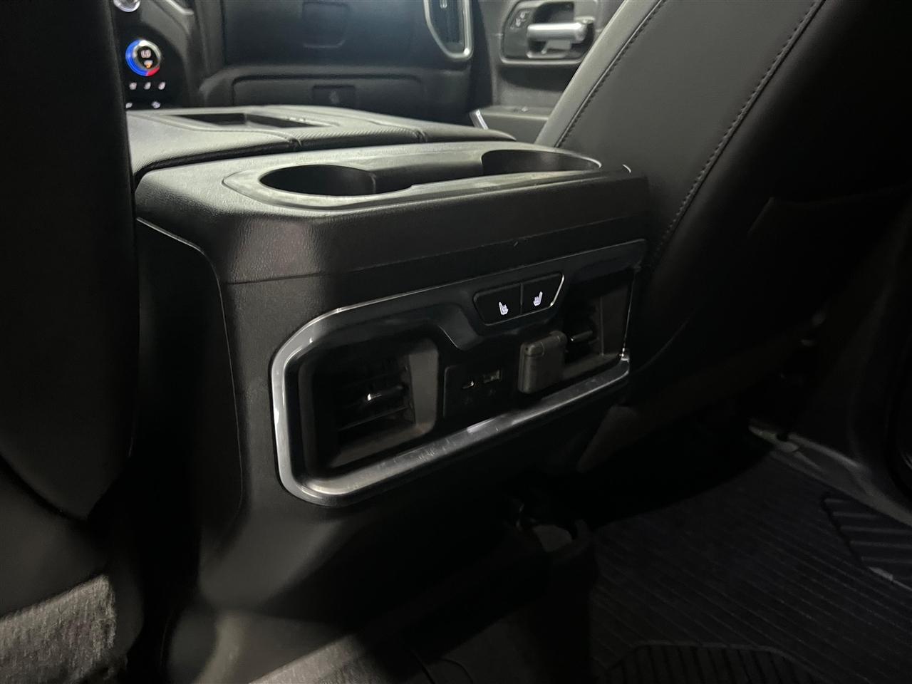 GMC Sierra 1500 AT4 Crew Cab Long Box 4WD 2020